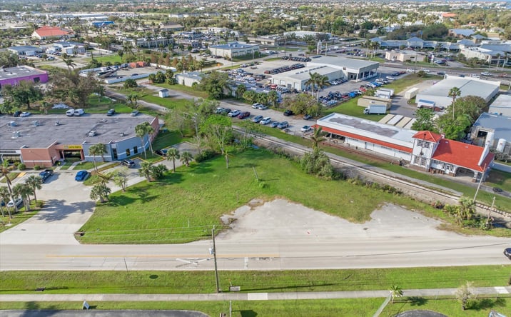 Pictures of Land property located at 1013 Taylor Rd, Punta Gorda, FL 33950 for sales - image #1