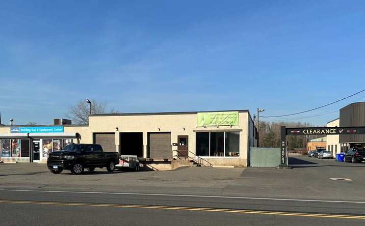 Pictures of Industrial property located at 98 Meadow St, Hartford, CT 06114 for sales - image #1