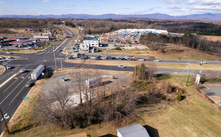 image of property at 8964 SEMINOLE TRAIL Ruckersville VA 22968