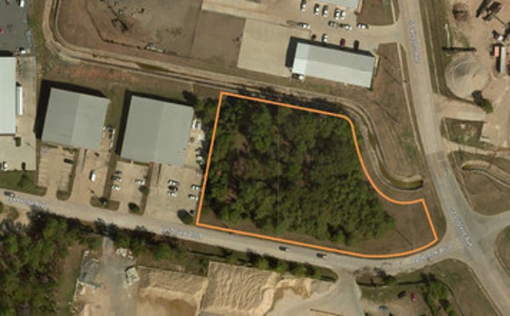 Pictures of Land property located at St. Vincent Ave. at Lynbrook Blvd., Shreveport, LA 71106 for sales - image #1