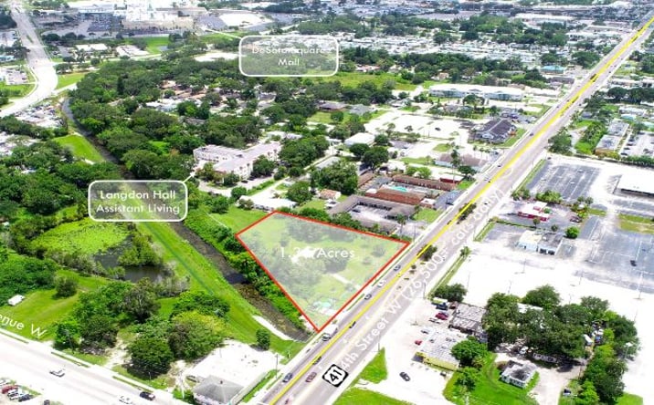 Pictures of Land property located at 3223 14th St W, Bradenton, FL 34205 for sales - image #1
