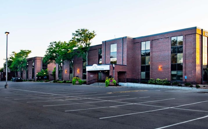 Pictures of Office property located at 1711 West County Road B, Roseville, MN 55113 for sales - image #1