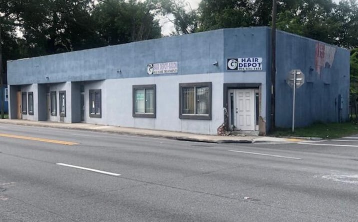 Pictures of Business for Sale, Retail property located at 1492 KINGS Road, Jacksonville, FL 32209 for sales - image #1