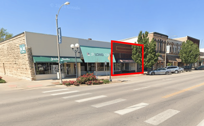 Pictures of Retail property located at 1019 Main St, Winfield, KS 67156 for sales - image #1