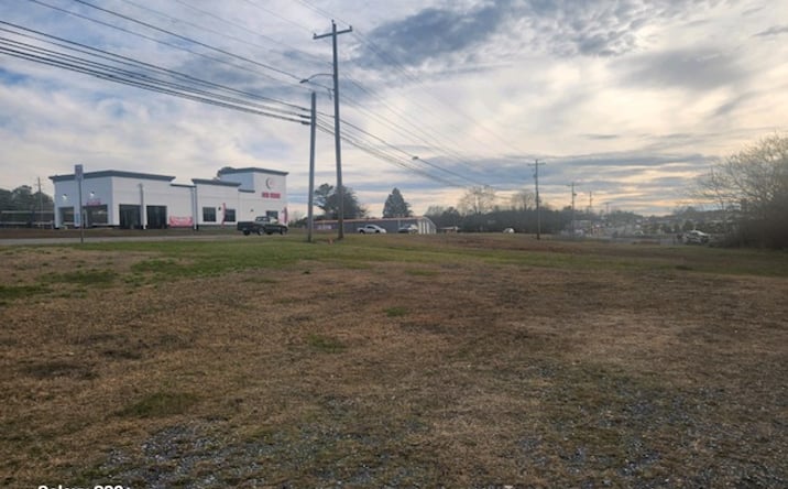 Pictures of Land property located at 2159 N Main St, LaFayette, GA 30728 for sales - image #1