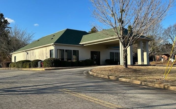 Pictures of Office property located at 5281 Cleveland Hwy, Clermont, GA 30527 for sales - image #1