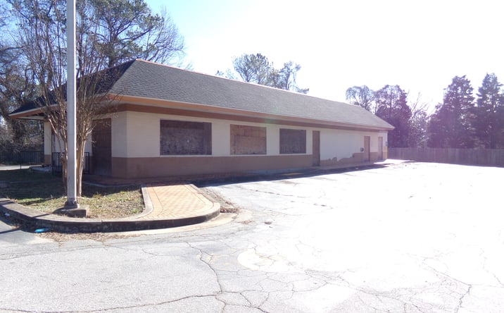 Pictures of Retail property located at 920 Windy Hill Rd SE, Smyrna, GA 30080 for sales - image #1