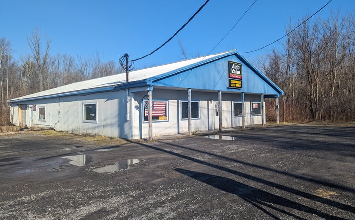 Pictures of Retail property located at 7555 Kirkville Rd, Kirkville, NY 13082 for sales - image #1