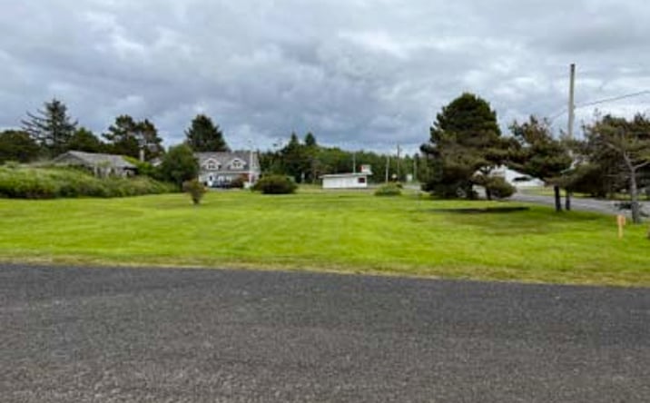 Pictures of Land property located at Main St, Pacific Beach, WA 98571 for sales - image #1