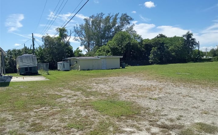Pictures of Mixed Use property located at 2014 NW 28th Street, Oakland Park, FL 33311 for sales - image #1