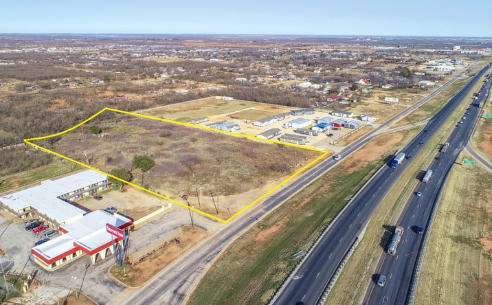 Pictures of Land property located at 2182 W Overland Trail, Abilene, TX 79603 for sales - image #1