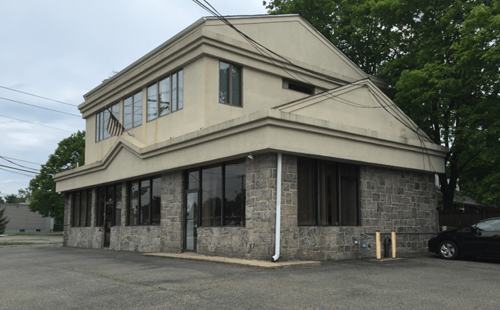 Pictures of Office property located at 950 Jericho Turnpike, Westbury, NY 11590 for sales - image #1