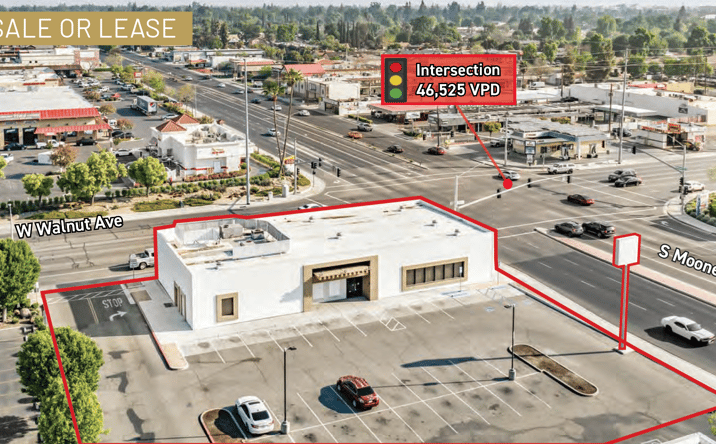 Pictures of Retail property located at 2001 S Mooney Blvd, Visalia, CA 93277 for sales - image #1