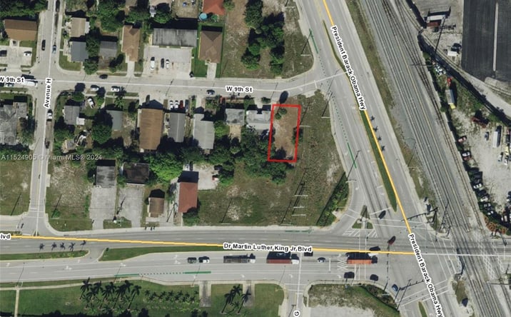 Pictures of Land property located at 601 W 9th St, Riviera Beach, FL 33404 for sales - image #1