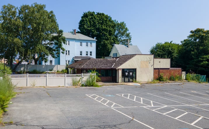 Pictures of Retail, Industrial property located at 675 Main St, Clinton, MA 01510 for sales - image #1