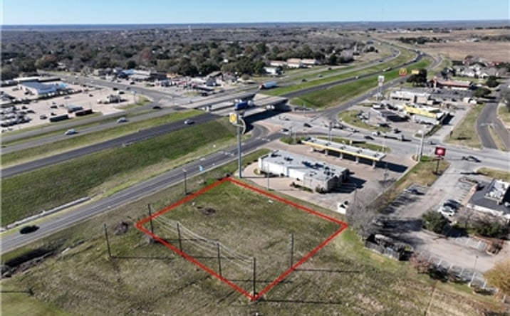 Pictures of Land property located at 1200 Highway 6, Navasota, TX 77868 for sales - image #1
