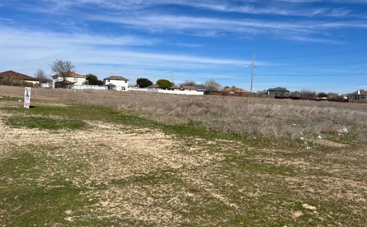 Pictures of Land property located at Illinois Ave, Killeen, TX 76543 for sales - image #1