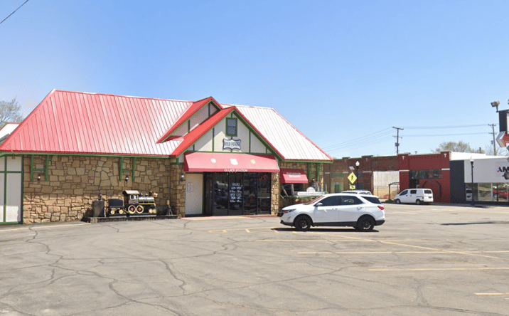 Pictures of Retail property located at 4070 Southwest Blvd., Tulsa, OK 74107 for sales - image #1
