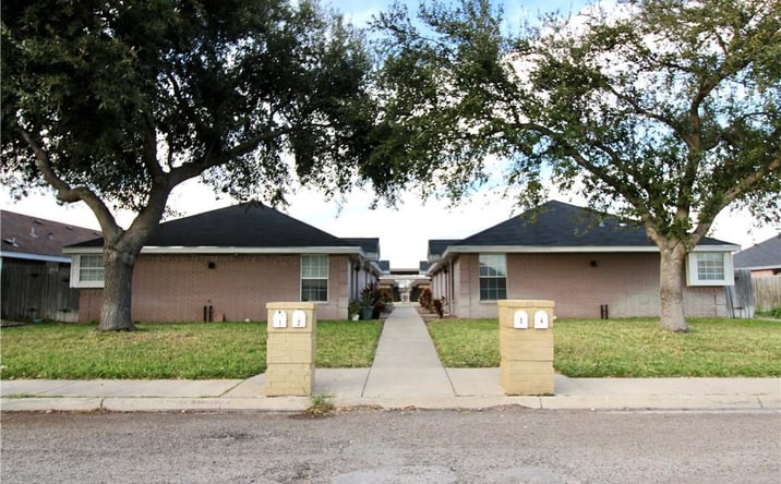 Pictures of Multifamily property located at 1909 Agua Fina Avenue, Edinburg, TX 78541 for sales - image #1