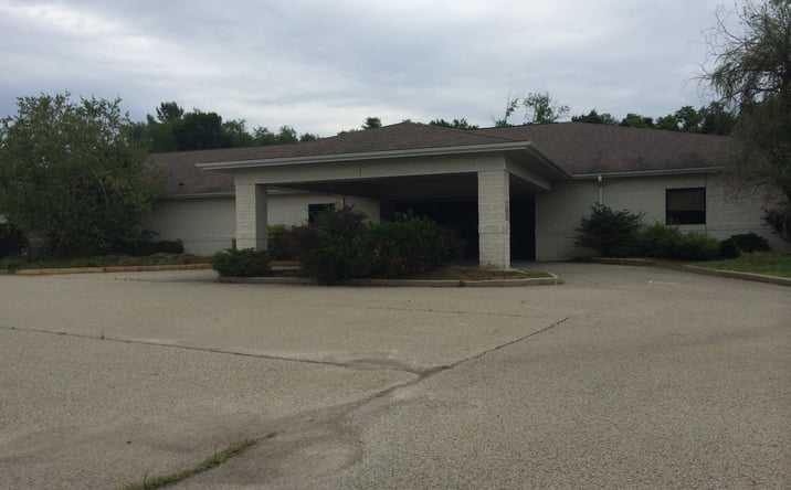 Pictures of Office property located at 3000 Village Dr, Jeannette, PA 15644 for sales - image #1