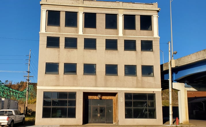 Pictures of Office property located at 1241 Greenup Ave, Ashland, KY 41101 for sales - image #1