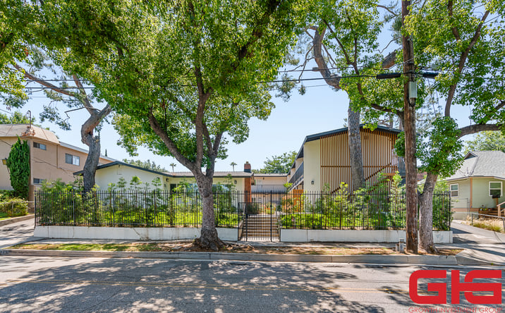Pictures of Multifamily property located at 435 N Wilson Ave, Pasadena, CA 91106 for sales - image #1