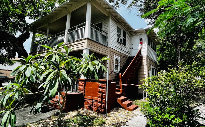 image of property at 1401 5TH AVE N St Petersburg FL 33705-2007
