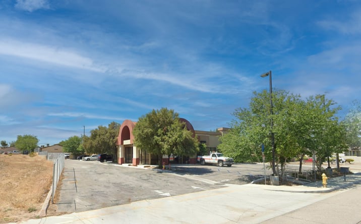 Pictures of Land property located at 15255 Bear Valley Road, Hesperia, CA 92345 for sales - image #1