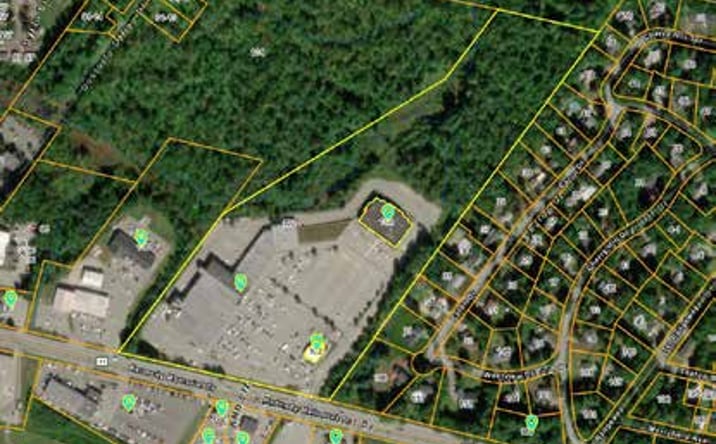Pictures of Land property located at 251 Kennedy Memorial, Waterville, ME 04901 for sales - image #1