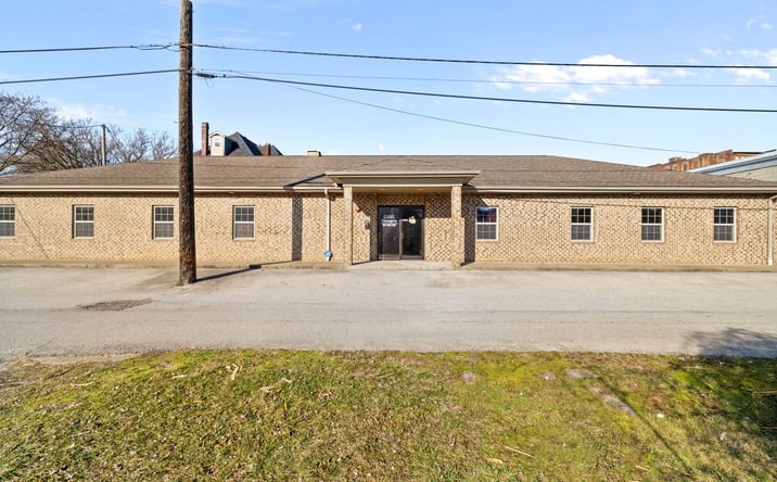 Pictures of Mixed Use, Office, Retail property located at 112 W 4th St, East Liverpool, OH 43920 for sales - image #1