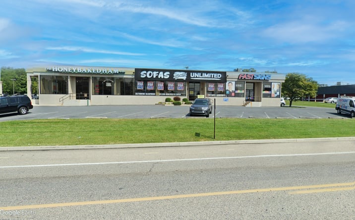 Pictures of Retail property located at 4713 Carlisle Pike, Mechanicsburg, PA 17050 for sales - image #1