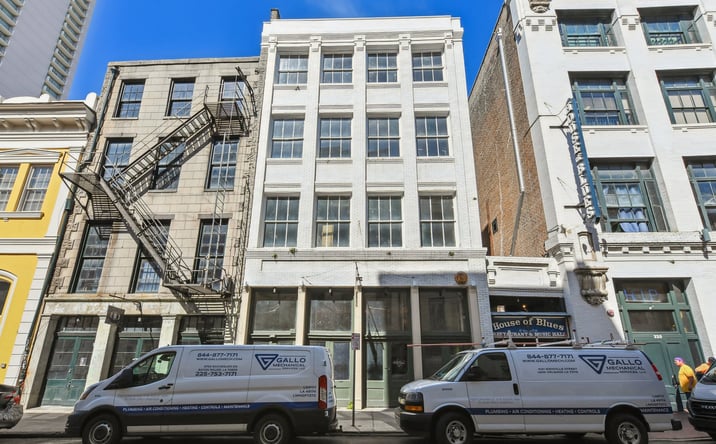 Pictures of Retail, Multifamily property located at 211 Decatur St, New Orleans, LA 70130 for sales - image #1