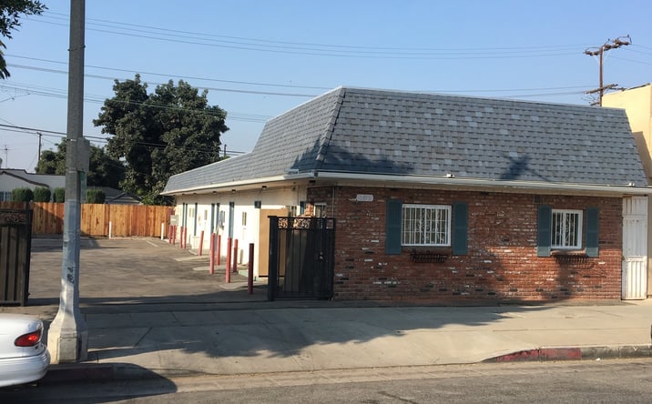 Pictures of Multifamily property located at 605 N Long Beach Blvd, Compton, CA 90221 for sales - image #1