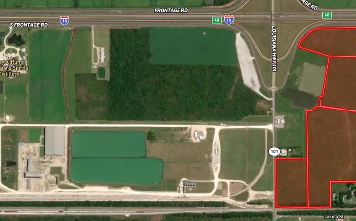 Pictures of Land property located at Frontage Rd S, Iowa, LA 70647 for sales - image #1