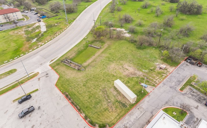 Pictures of Land property located at 350 Chisholm Pkwy, Round Rock, TX 78681 for sales - image #1
