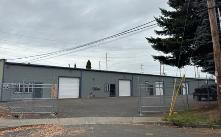 Pictures of Industrial property located at 530 NE Liberty Ave, Gresham, OR 97030 for sales - image #1