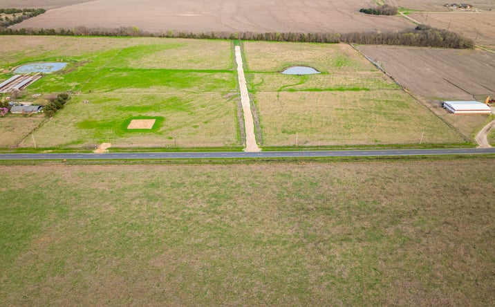 Pictures of Land property located at 108 PR 14025, Blossom, TX 75416 for sales - image #1