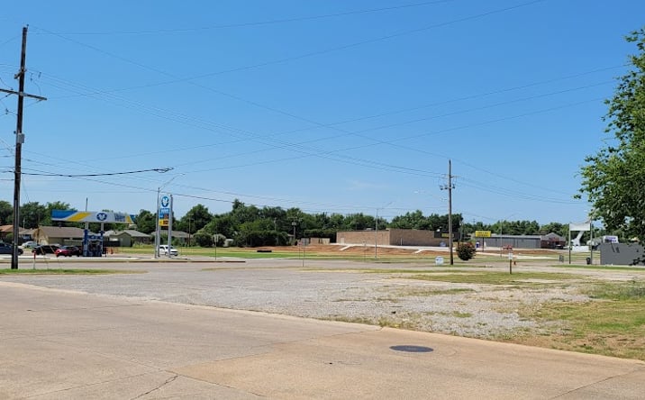 Pictures of Land property located at 2201 NW Sheridan Rd, Lawton, OK 73505 for sales - image #1