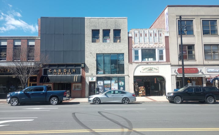 Pictures of Retail property located at 121 Main St, Nashua, NH 03060 for sales - image #1