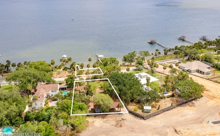 Pictures of Land property located at 1525 N Indian River Drive, Cocoa, FL 32922 for sales - image #1