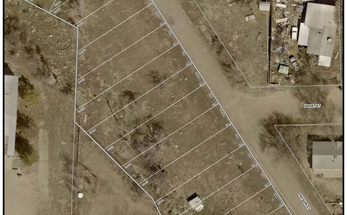 Pictures of Land property located at 401 Payson St, Naturita, CO 81422 for sales - image #1