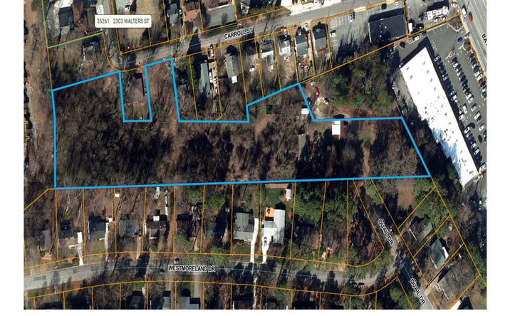 Pictures of Land property located at 1705 Quail Dr, Greensboro, NC 27408 for sales - image #1