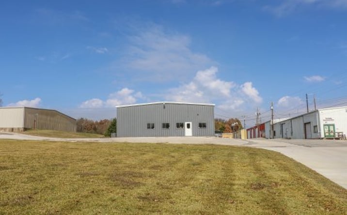 Pictures of Industrial property located at 401 W Coffin St, Denison, TX 75020 for sales - image #1