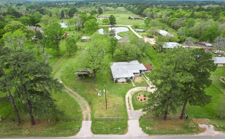 image of property at 18585 FM 149 RD Montgomery TX 77356-3542