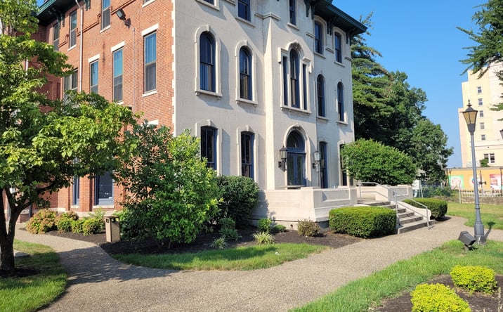 Pictures of Retail, Office property located at 310 E Broadway, Louisville, KY 40202, 324 E Broadway, Louisville, KY 40202 for sales - image #1