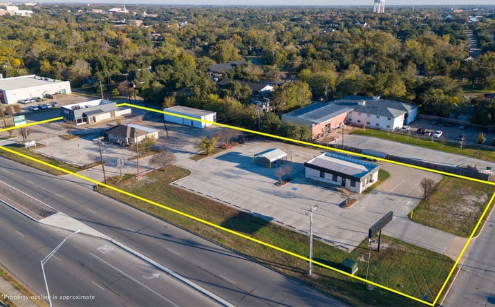 Pictures of Land property located at 1811 S Texas Ave, Bryan, TX 77802 for sales - image #1