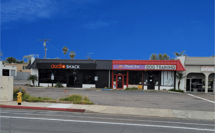 Pictures of Retail property located at 997 Broadway, El Cajon, CA 92021 for sales - image #1