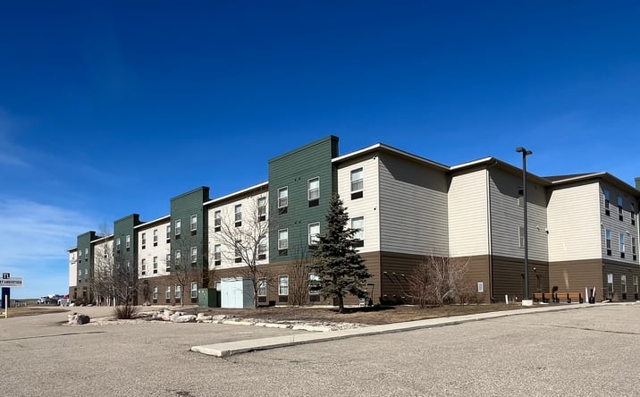 Pictures of Hospitality property located at 913 4th St SW, Stanley, ND 58784 for sales - image #1