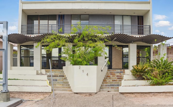 Pictures of Multifamily property located at 214 S Maryland Pkwy, Las Vegas, NV 89101 for sales - image #1