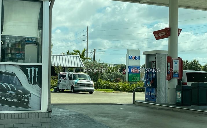 Pictures of Retail property located at 1481 SW 26th Ave, Pompano Beach, FL 33069 for sales - image #1